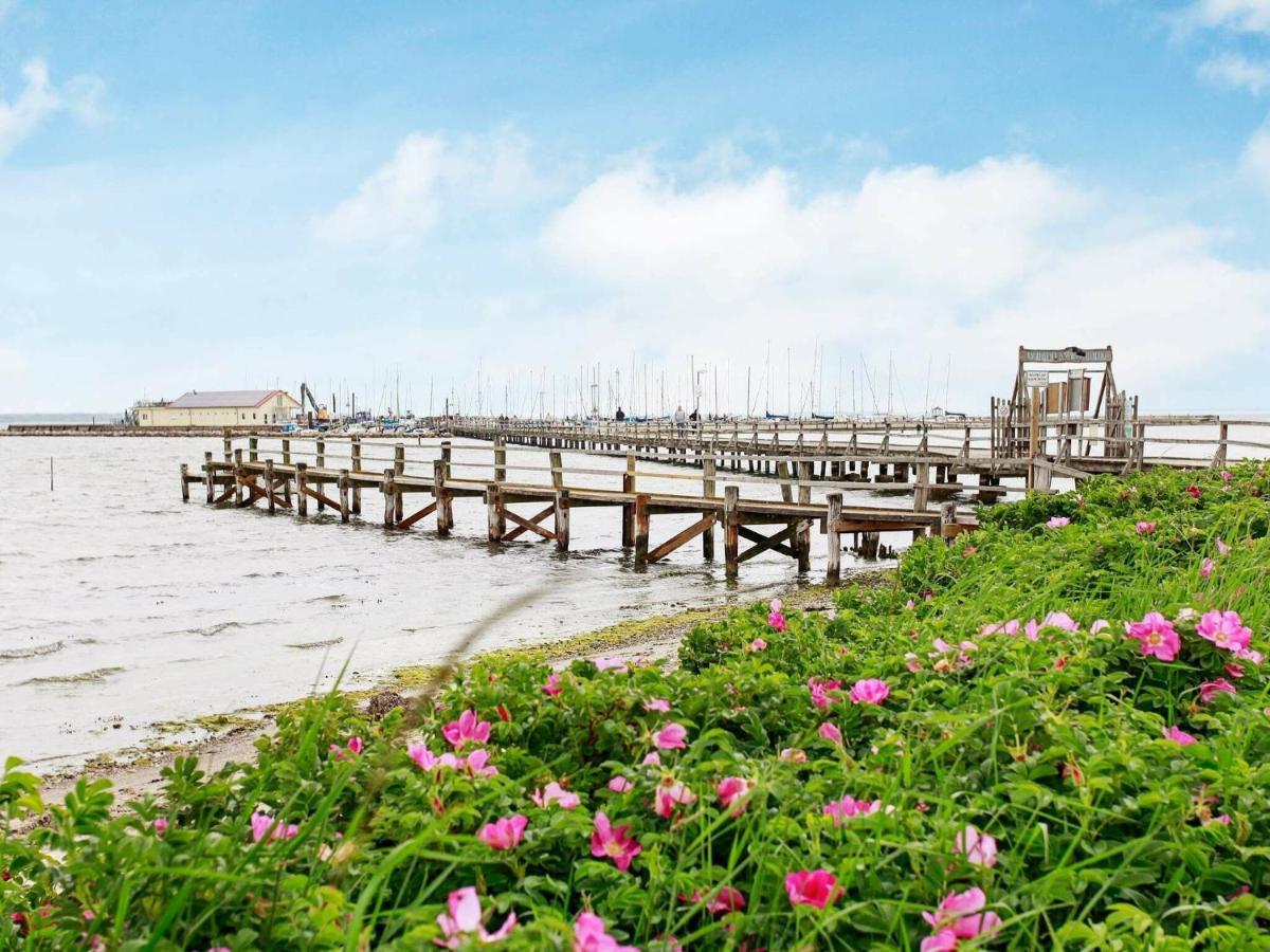 8 Person Holiday Home In Gelting Ruang foto