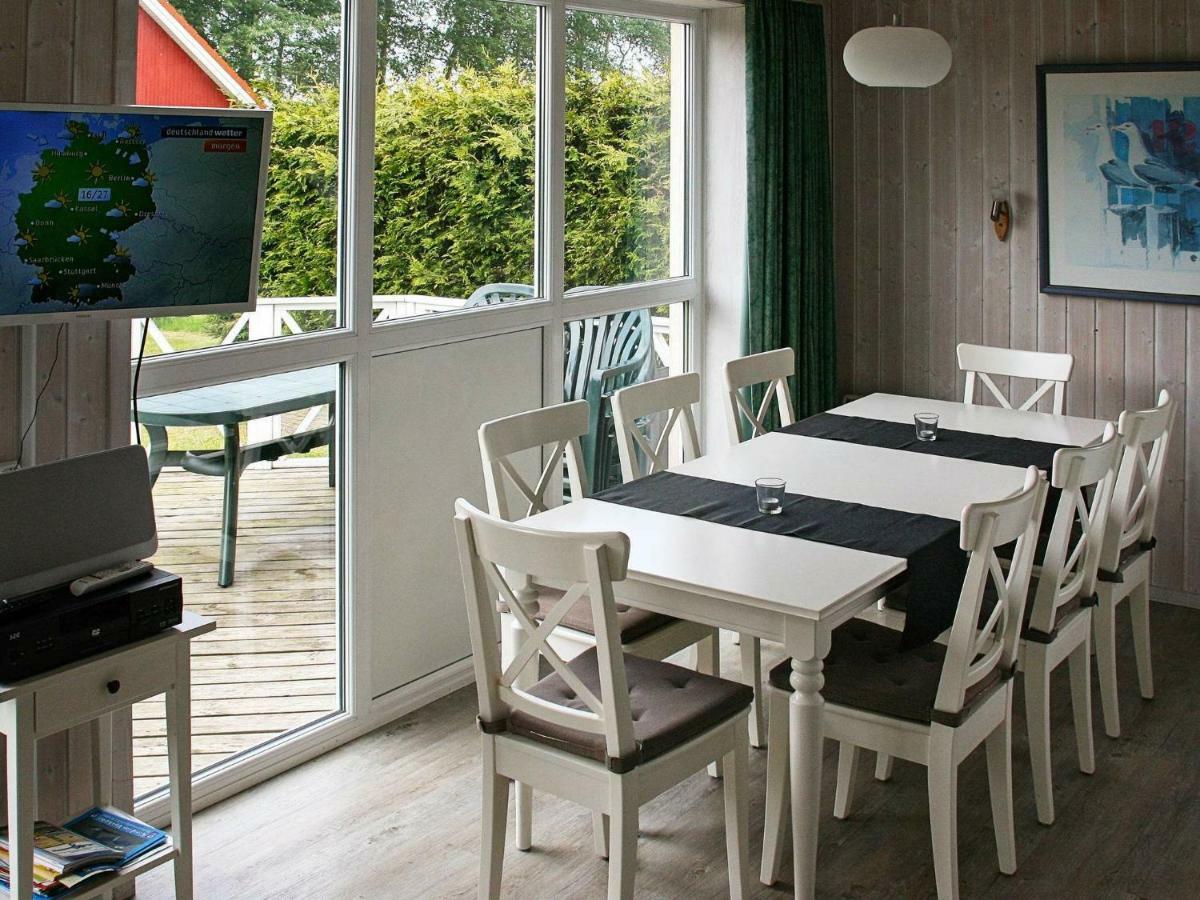 8 Person Holiday Home In Gelting Ruang foto